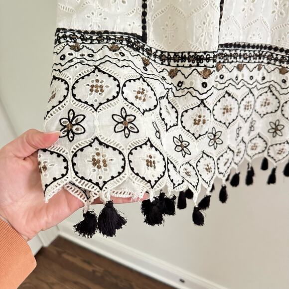 Anthropologie Hemant & Nandita Aditya Embroidered Eyelet Tassel Dress White M - Picture 9 of 12
